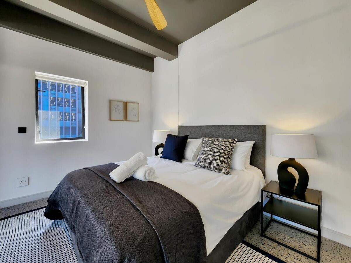 Central, Business Travellers Dream-wifi-pool *